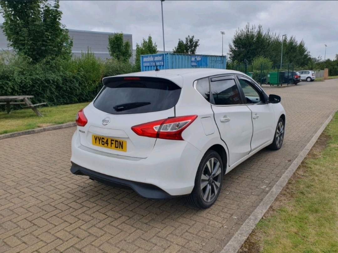 Used Nissan Pulsar 2014 for sale - 76577372: Photo 4