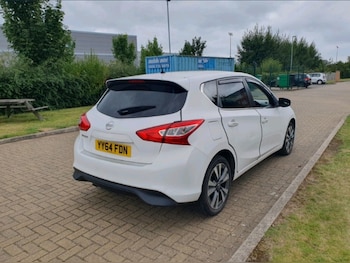 Used Nissan Pulsar 2014 for sale - 76577372: Photo