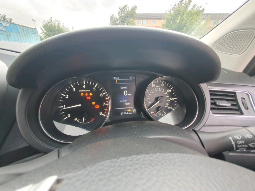 Used Nissan Pulsar 2014 for sale - 76577372: Photo 6