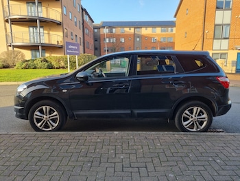 Used Nissan Qashqai+2 2011 for sale - 76579727: Photo