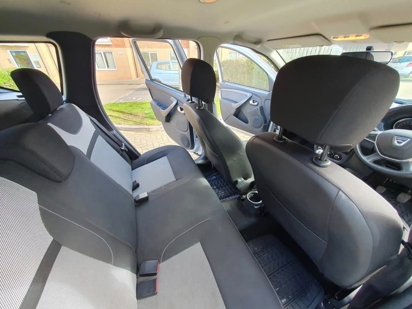 Used Dacia Duster 2018 for sale - 76593381: Photo 20