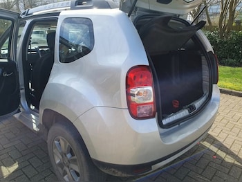Used Dacia Duster 2018 for sale - 76593381: Photo