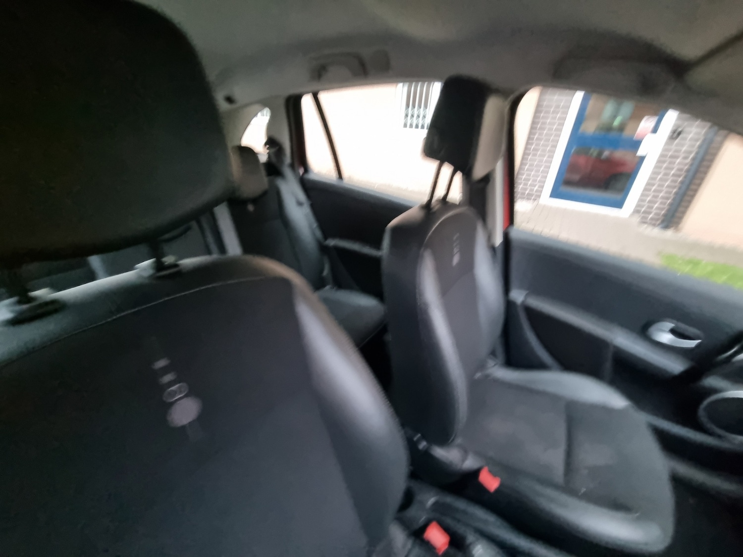 Used Renault Clio 2011 for sale - 76578394: Photo 24