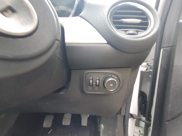 Used Vauxhall ADAM 2016 for sale - 75857240: Photo 22