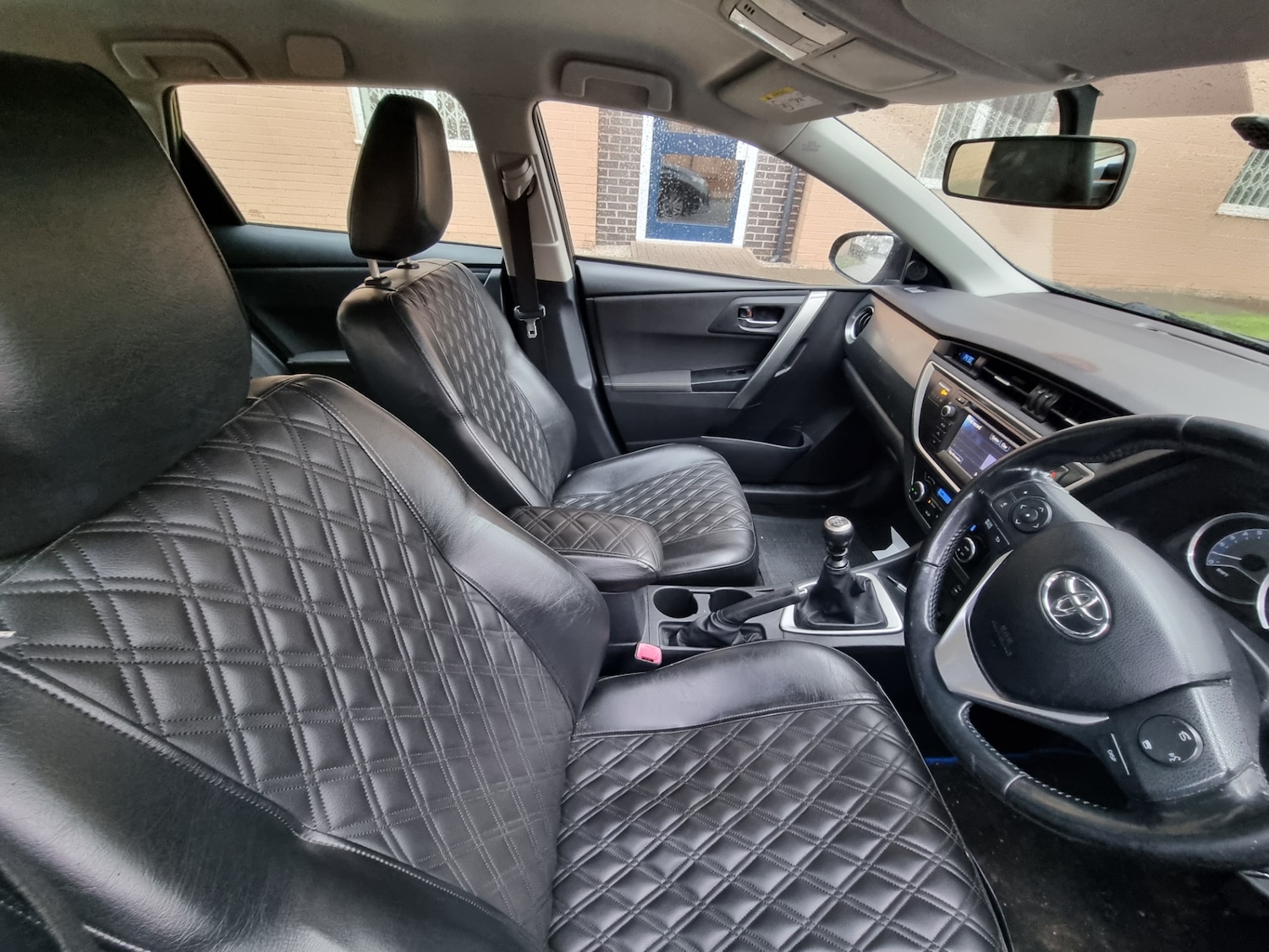 Used Toyota Auris 2013 for sale - 76579772: Photo 15