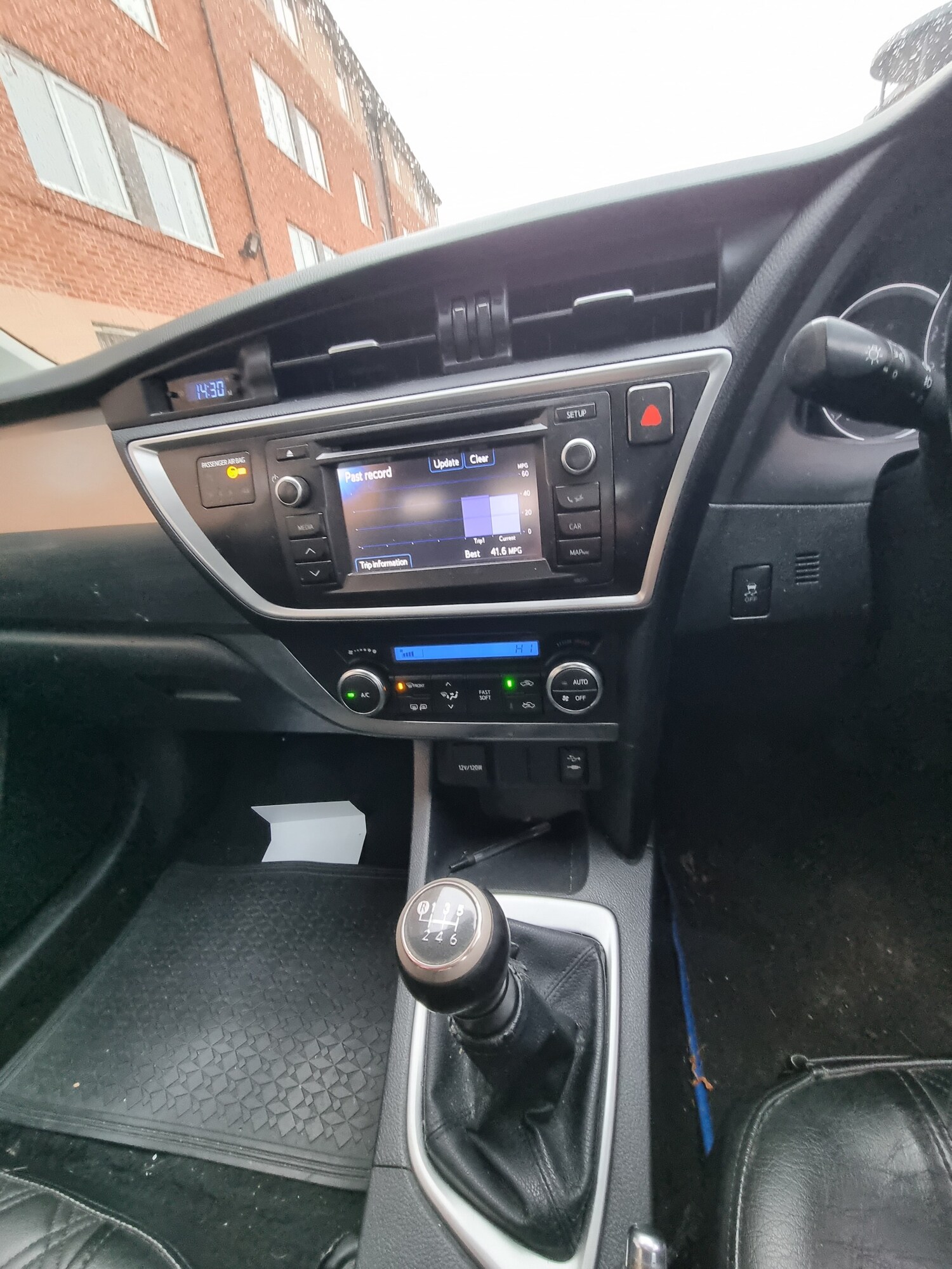 Used Toyota Auris 2013 for sale - 76579772: Photo 19