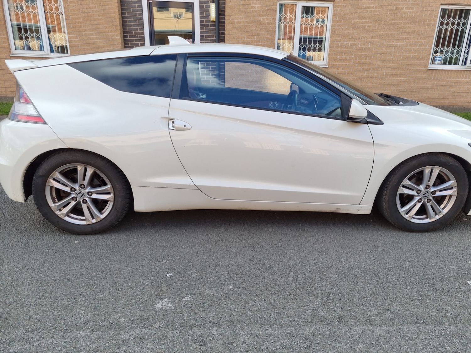 Used Honda CR-Z 2010 for sale - 76578271: Photo 3