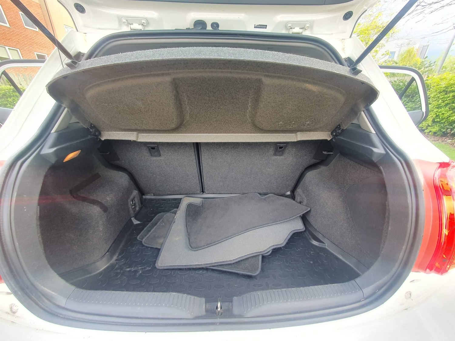 Vehicle 39