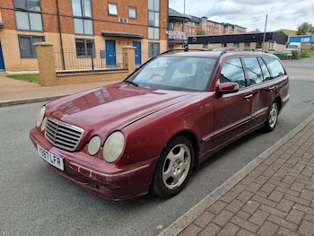 Used Mercedes-Benz E-Class 2001 for sale - 75857542: Photo