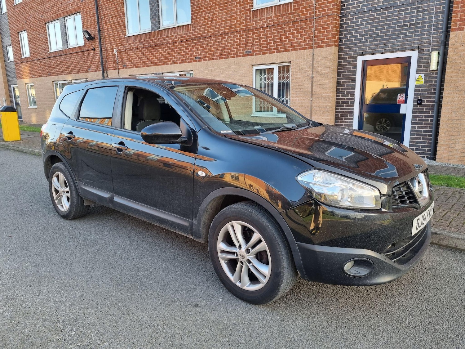 Vehicle 1