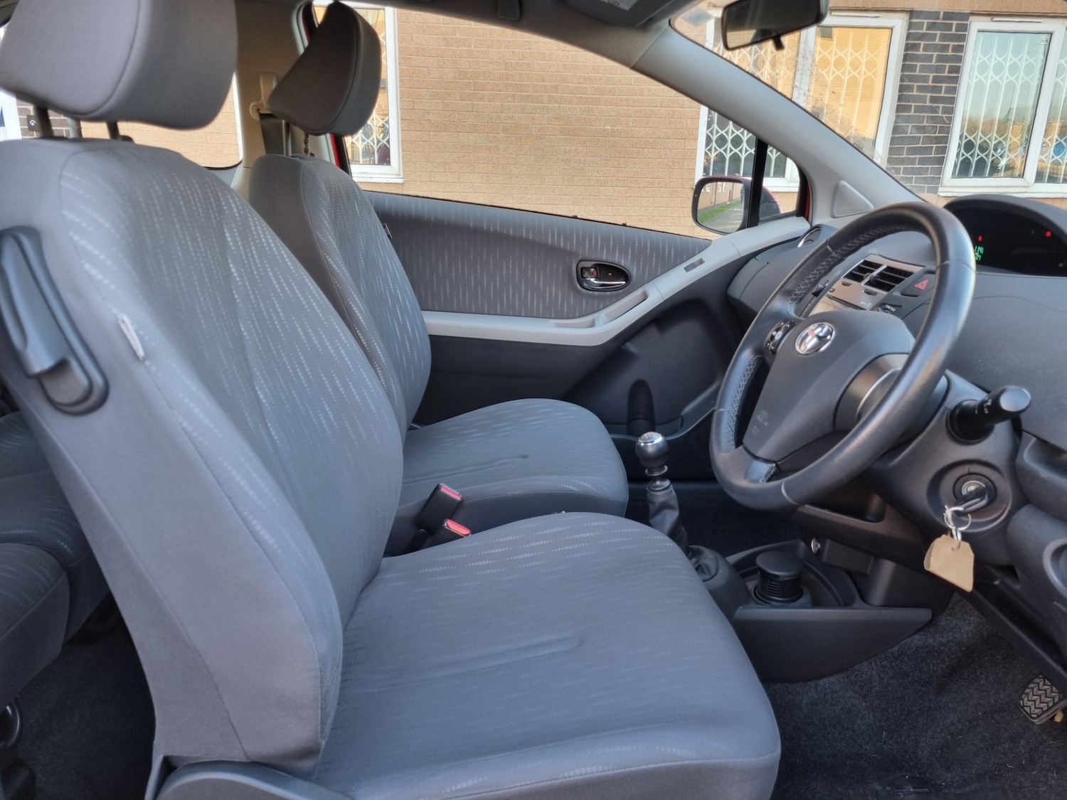 Used Toyota Yaris 2009 for sale - 76481508: Photo 28