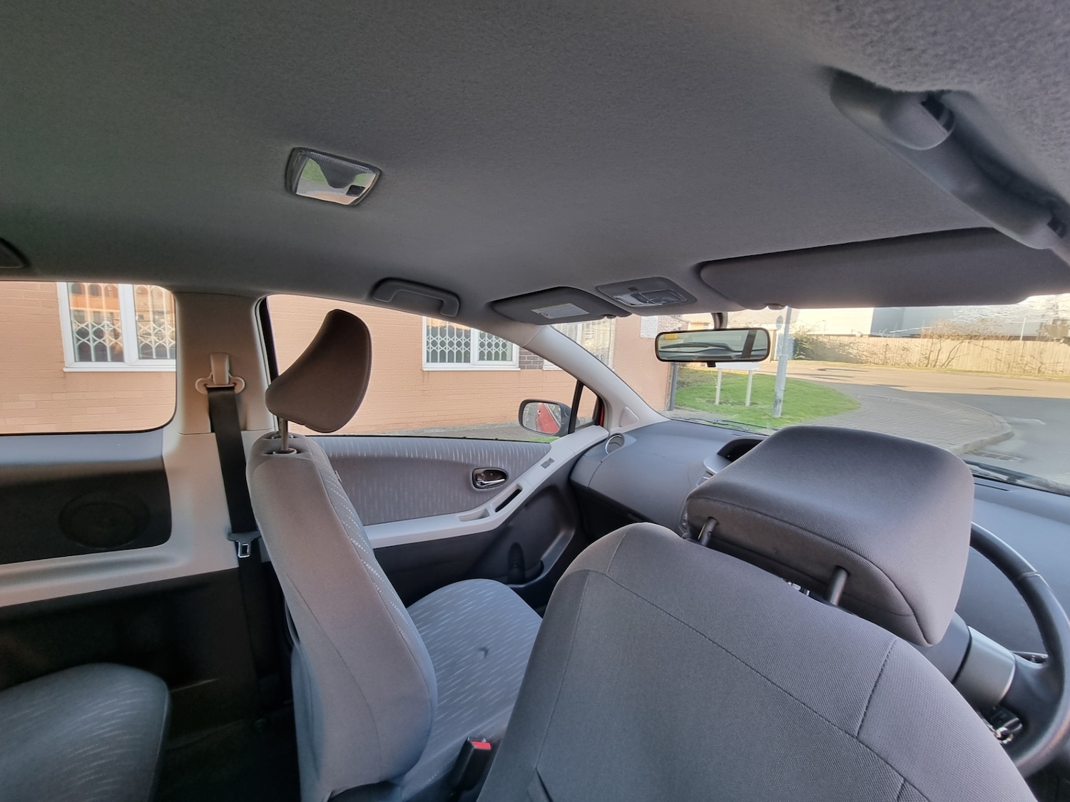 Used Toyota Yaris 2009 for sale - 76481508: Photo 33