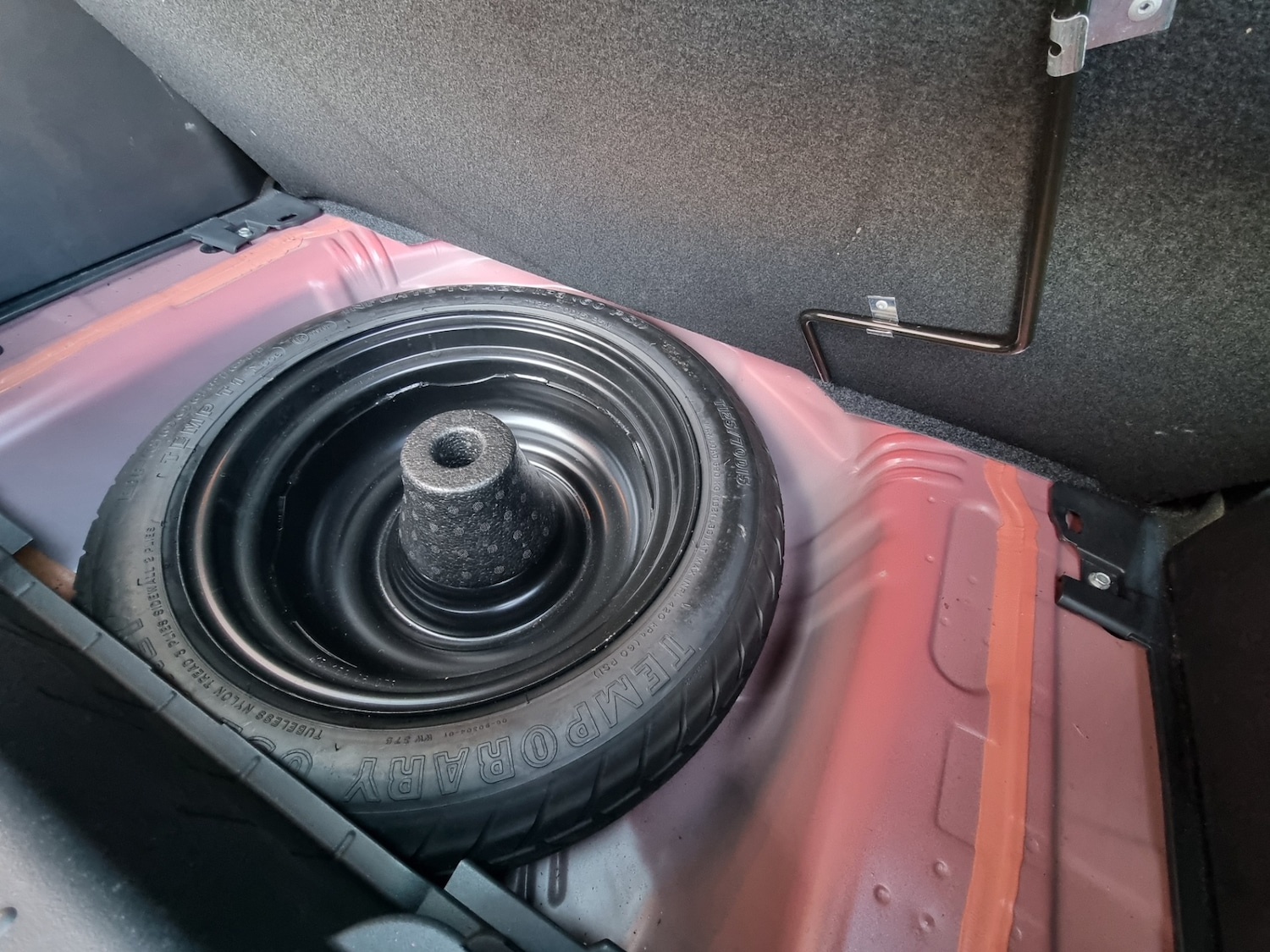 Used Toyota Yaris 2009 for sale - 76481508: Photo 36