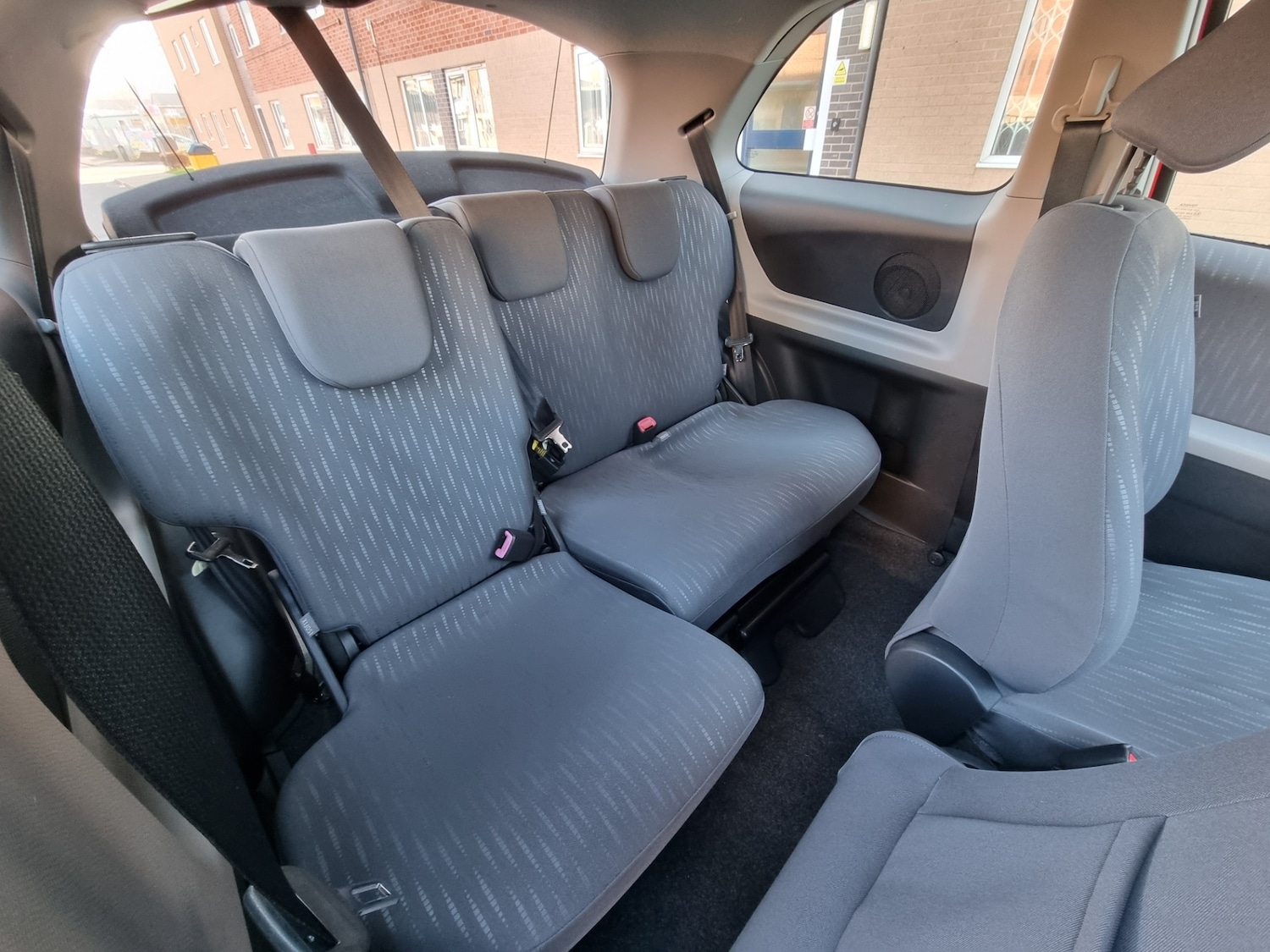 Used Toyota Yaris 2009 for sale - 76481508: Photo 38