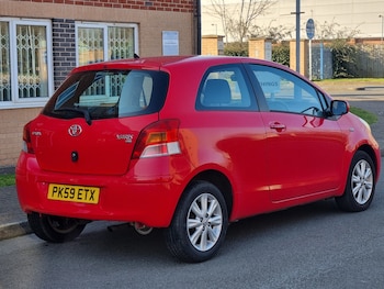 Used Toyota Yaris 2009 for sale - 76481508: Photo