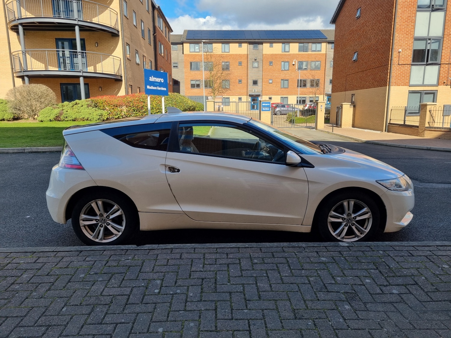 Used Honda CR-Z 2011 for sale - 76578225: Photo 12