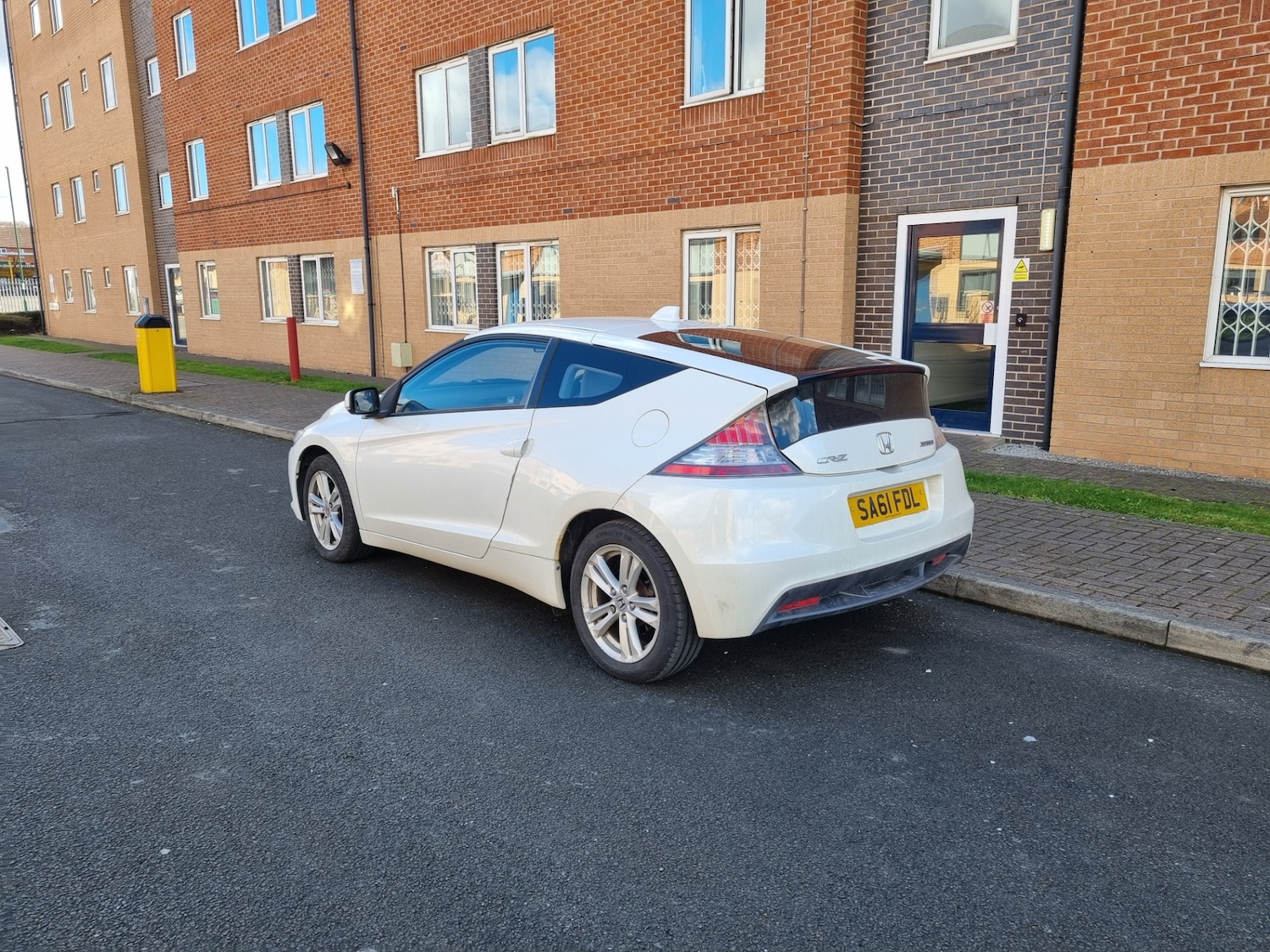 Used Honda CR-Z 2011 for sale - 76578225: Photo 2