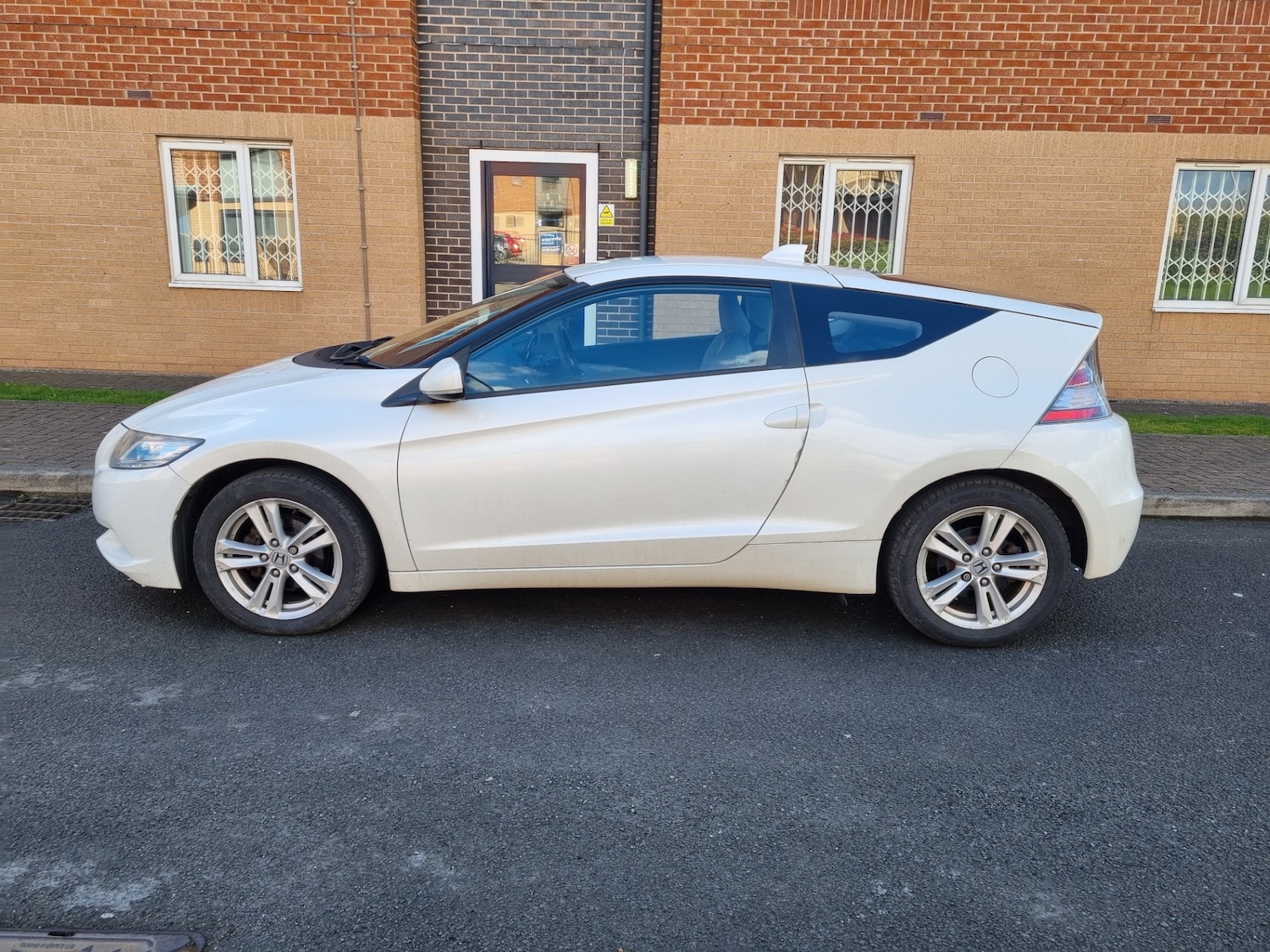 Used Honda CR-Z 2011 for sale - 76578225: Photo 7