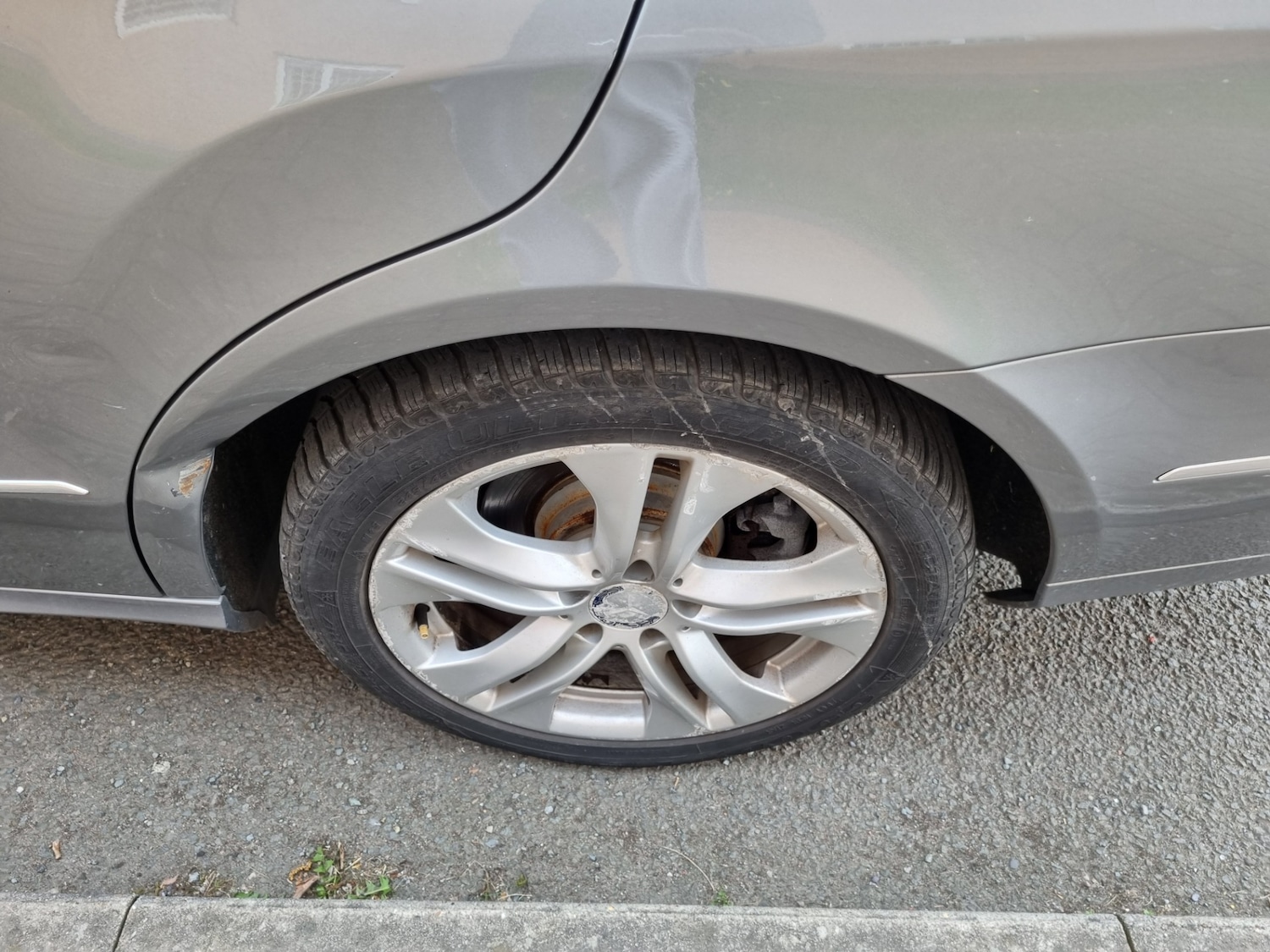 Used Mercedes-Benz E Class 2013 for sale - 76577397: Photo 11