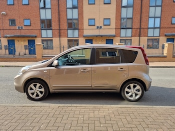Used Nissan Note 2010 for sale - 76577735: Photo