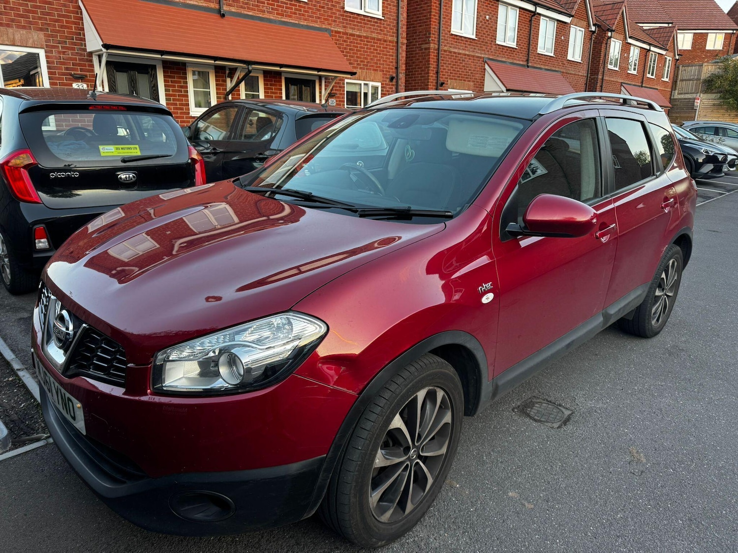 Used Nissan Qashqai+2 2011 for sale - 76153188: Photo 1
