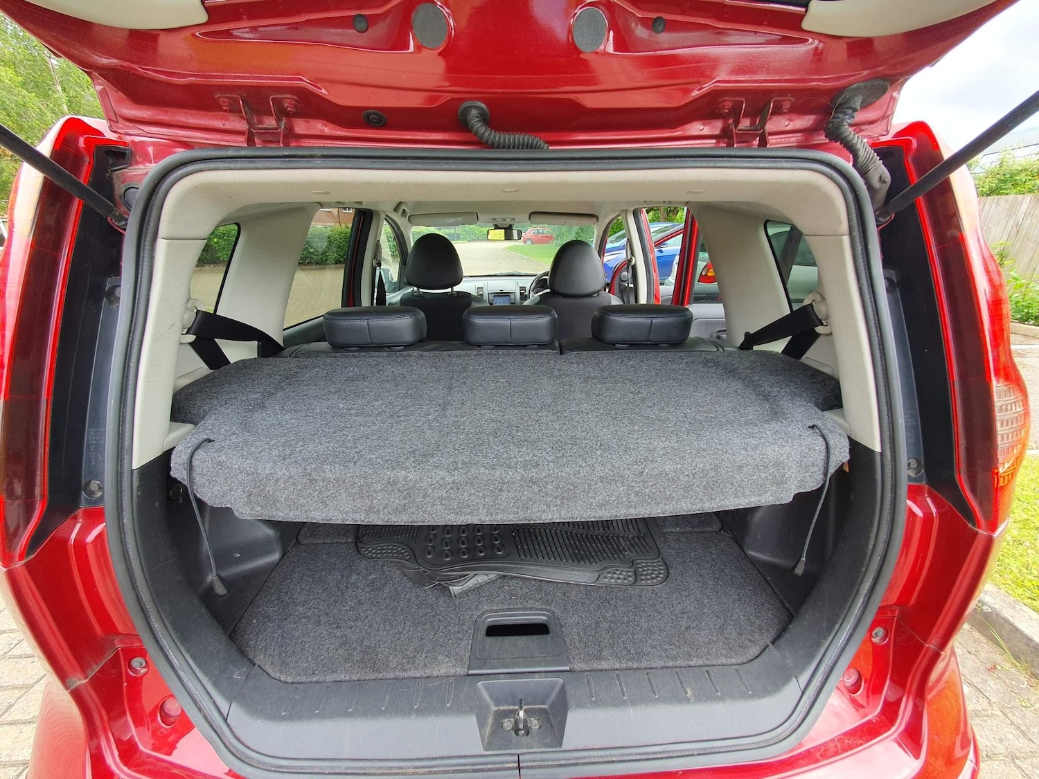 Vehicle 28