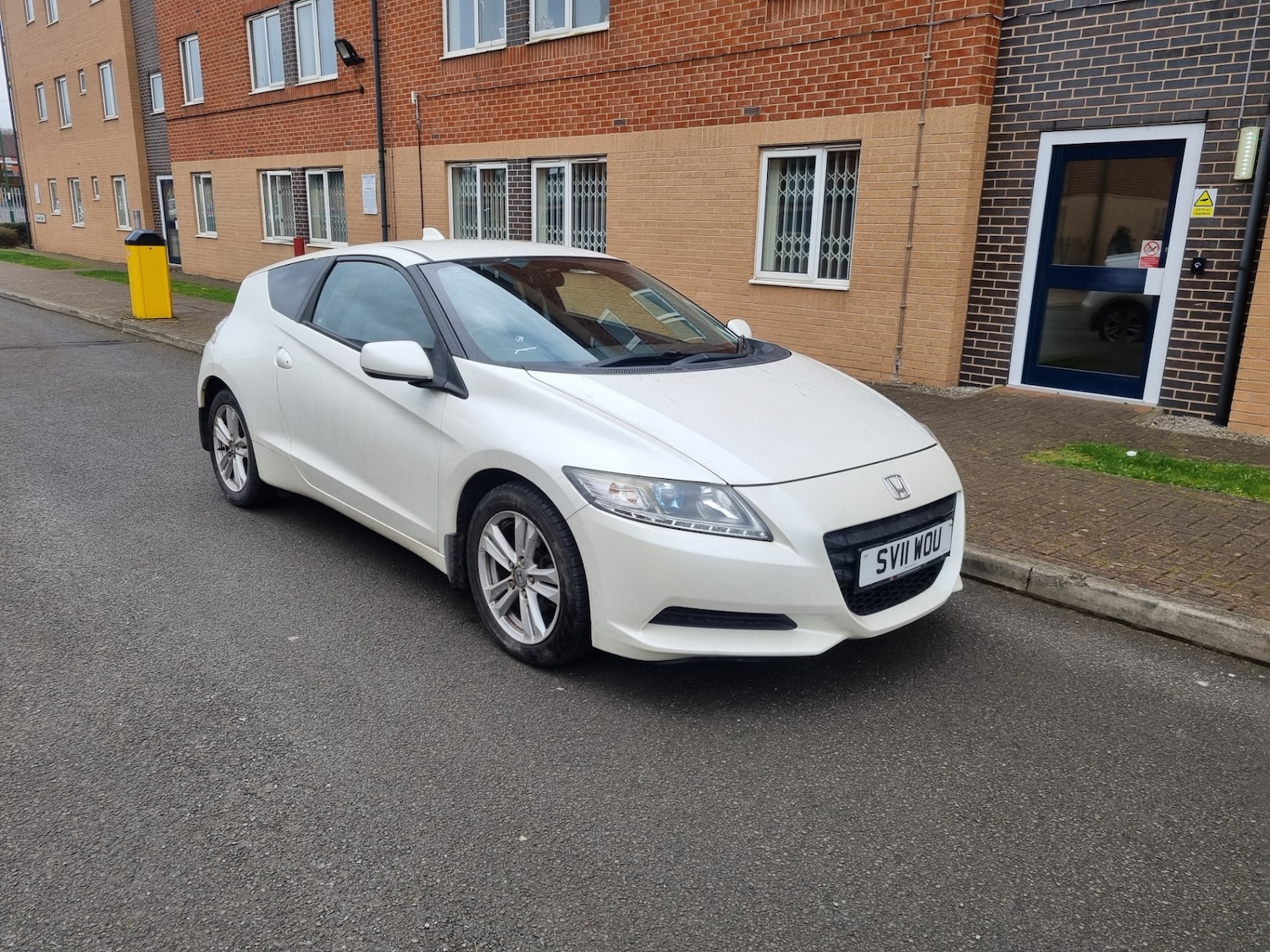 Used Honda CR-Z 2011 for sale - 76578246: Photo 1