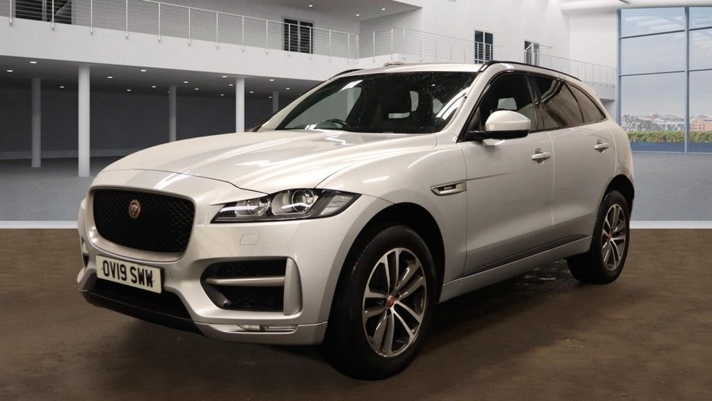 Used Jaguar F-Pace 2019 for sale - 77307393: Photo 2