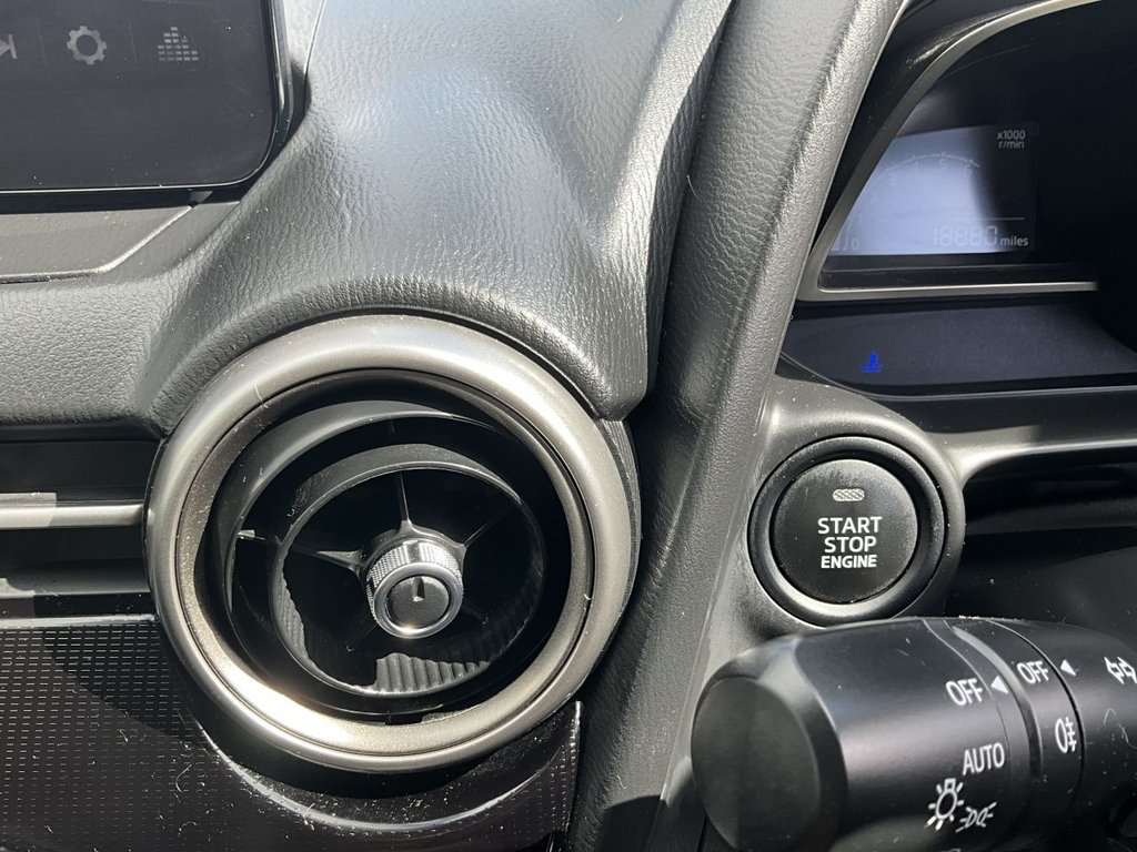 Used Mazda Mazda2 2023 for sale - 78219302: Photo 19