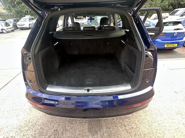 Used Audi Q5 2018 for sale - 76234340: Photo 17
