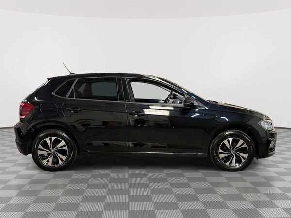 Used Volkswagen Polo 2021 for sale - 76234297: Photo 6