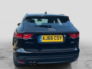 Used Jaguar F-Pace 2017 for sale - 79450376: Photo