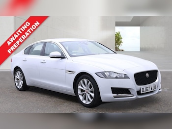 Used Jaguar XF 2017 for sale - 79385447: Photo
