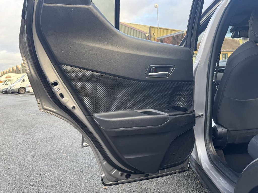 Used Toyota C-HR 2020 for sale - 77007126: Photo 31