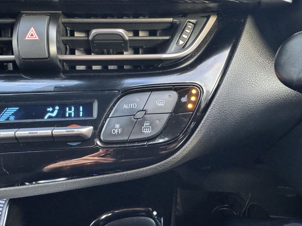 Used Toyota C-HR 2020 for sale - 77007126: Photo 46