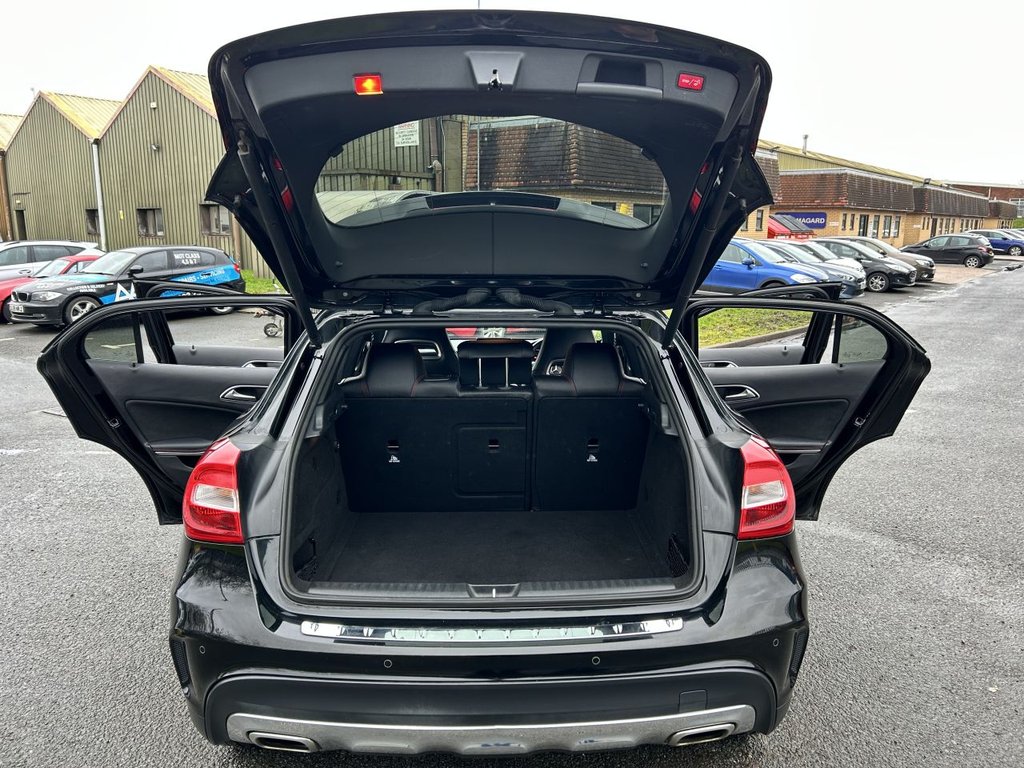 Used Mercedes-Benz GLA 2018 for sale - 77820448: Photo 11