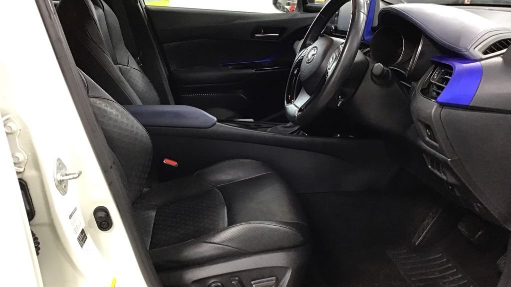 Used Toyota C-HR 2020 for sale - 77153899: Photo 15