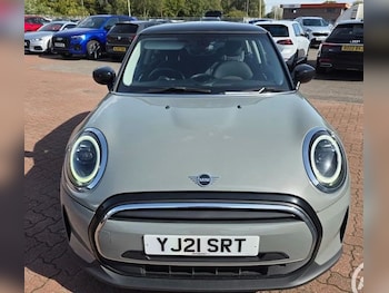 Used MINI Hatch 2021 for sale - 76168255: Photo 2
