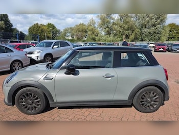 Used MINI Hatch 2021 for sale - 76168255: Photo 3