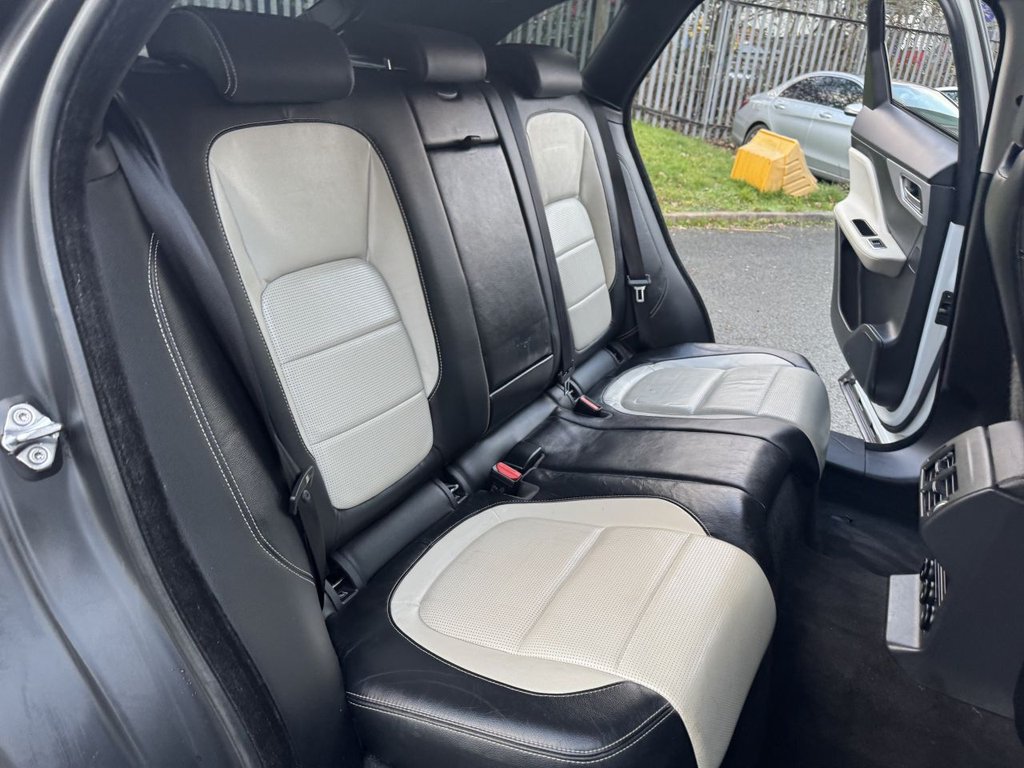 Used Jaguar F-Pace 2018 for sale - 77241572: Photo 12