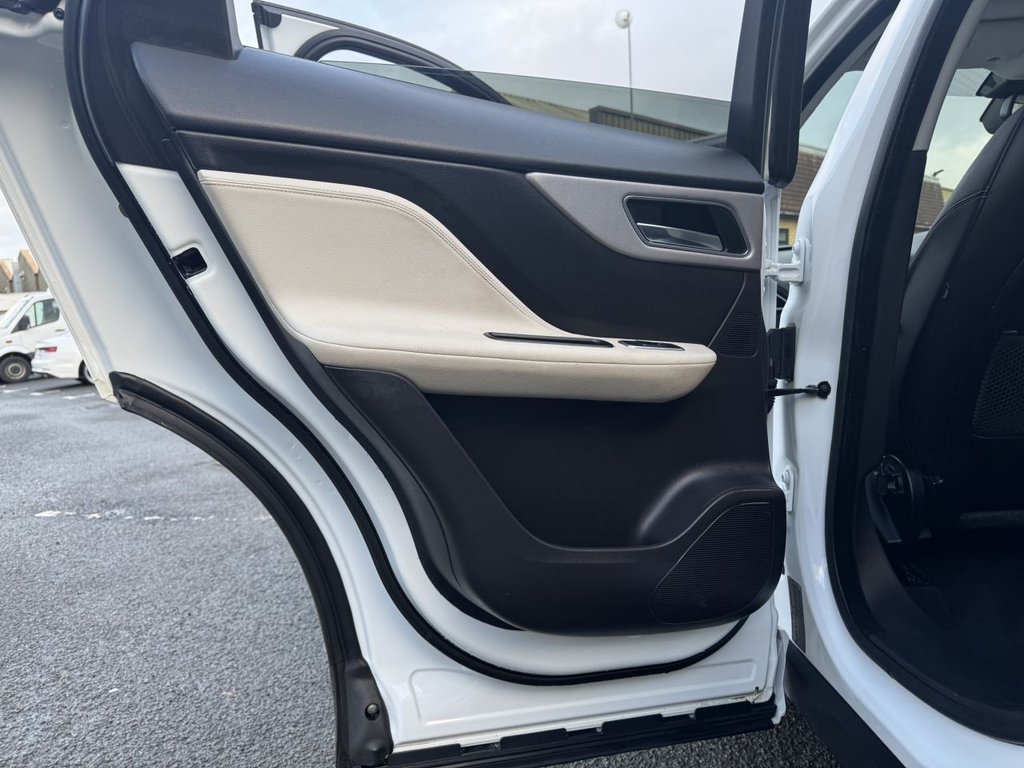 Used Jaguar F-Pace 2018 for sale - 77241572: Photo 16