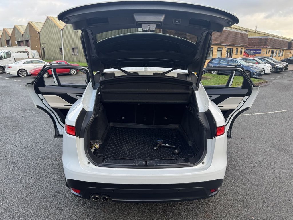Used Jaguar F-Pace 2018 for sale - 77241572: Photo 17
