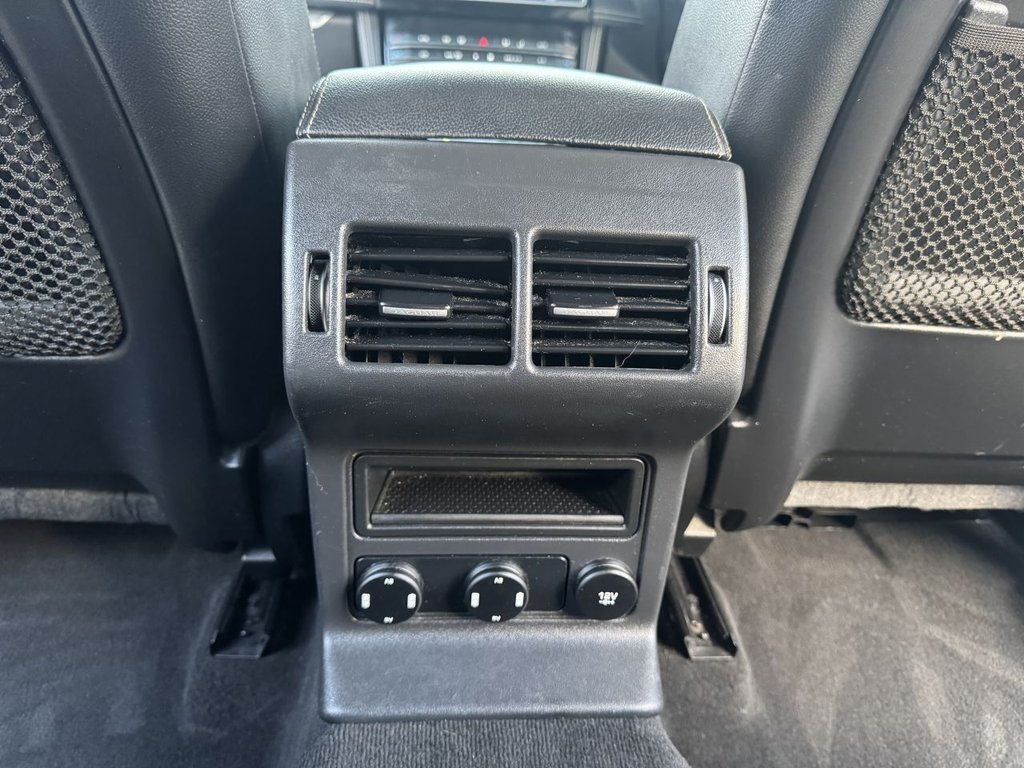 Used Jaguar F-Pace 2018 for sale - 77241572: Photo 21