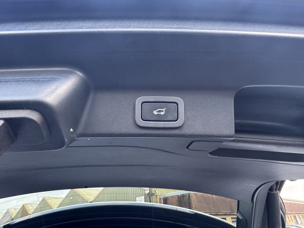 Used Jaguar F-Pace 2018 for sale - 77241572: Photo 22