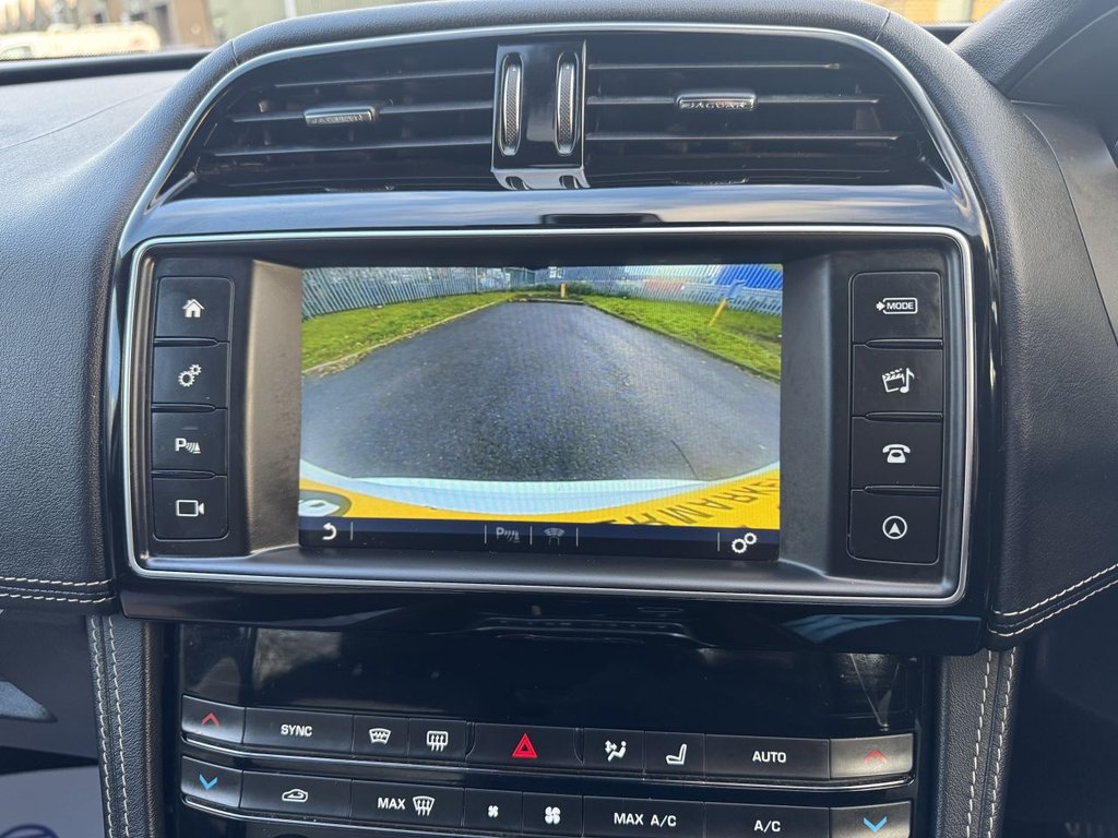 Used Jaguar F-Pace 2018 for sale - 77241572: Photo 38