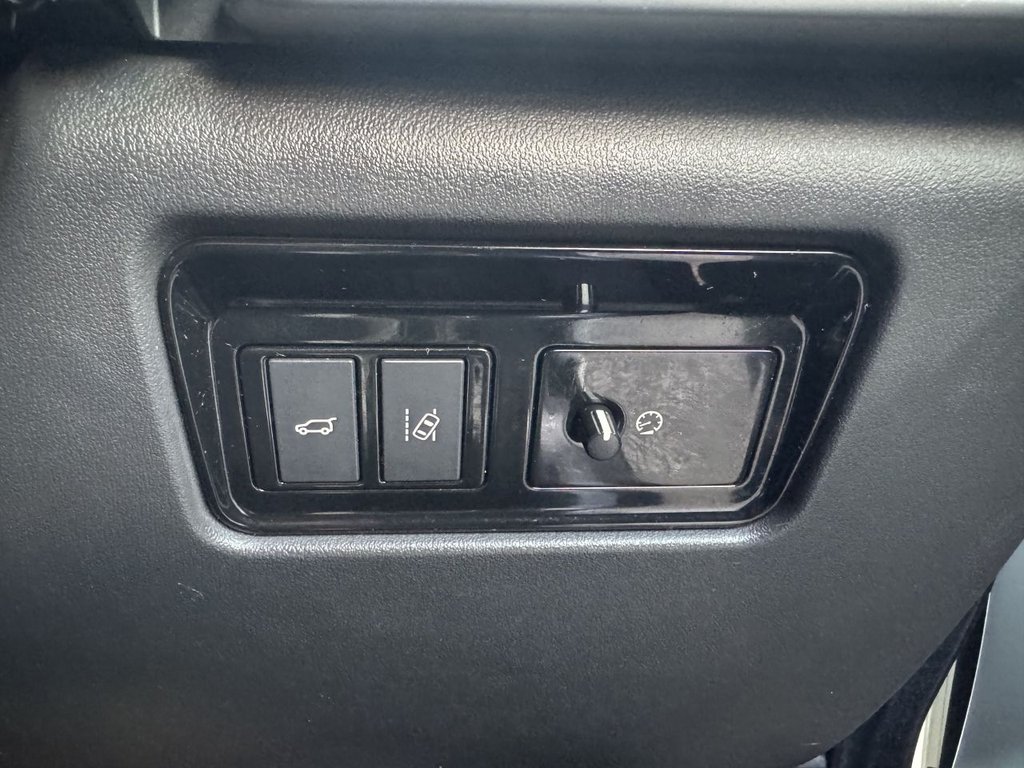 Used Jaguar F-Pace 2018 for sale - 77241572: Photo 41