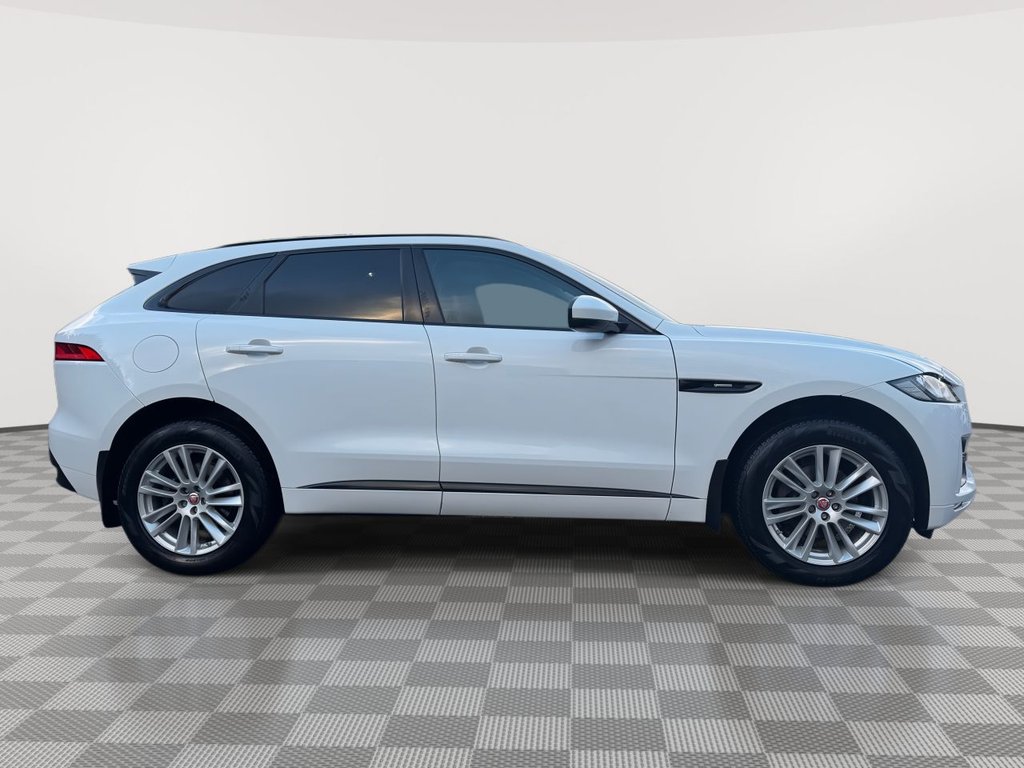 Used Jaguar F-Pace 2018 for sale - 77241572: Photo 6