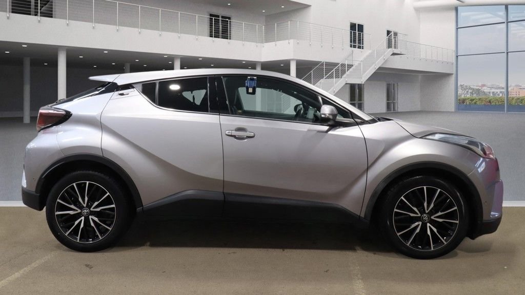 Used Toyota C-HR 2019 for sale - 77153324: Photo 5