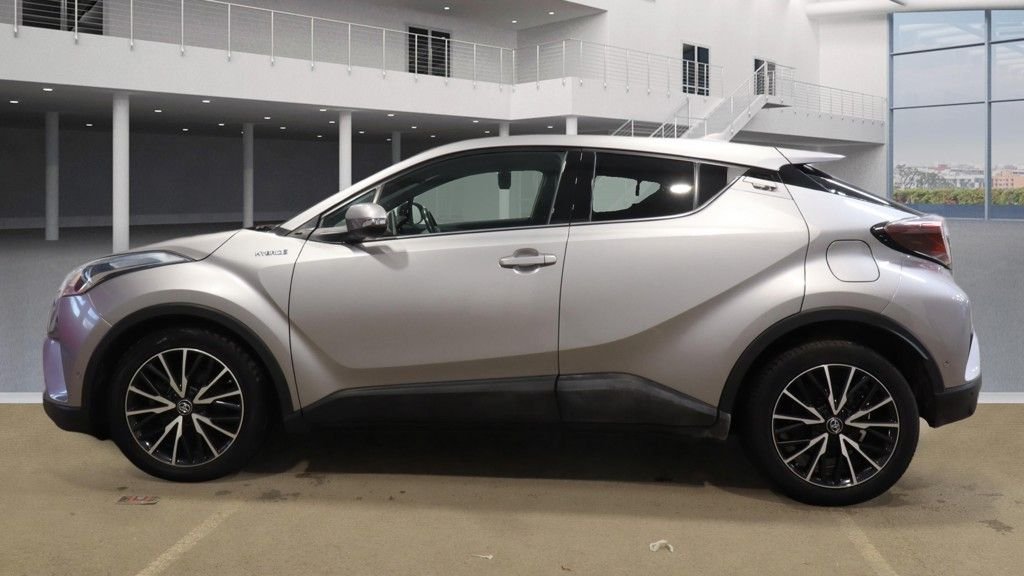Used Toyota C-HR 2019 for sale - 77153324: Photo 6