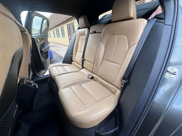 Used Volvo XC40 2019 for sale - 76234349: Photo 16